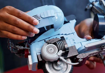 Vespa 125 Lego Icons Creator,